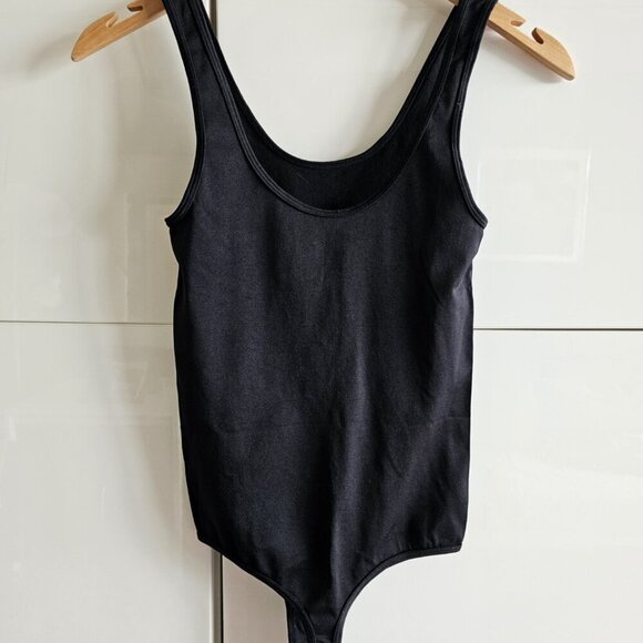 Low Back Bodysuit - Picture 2 of 5